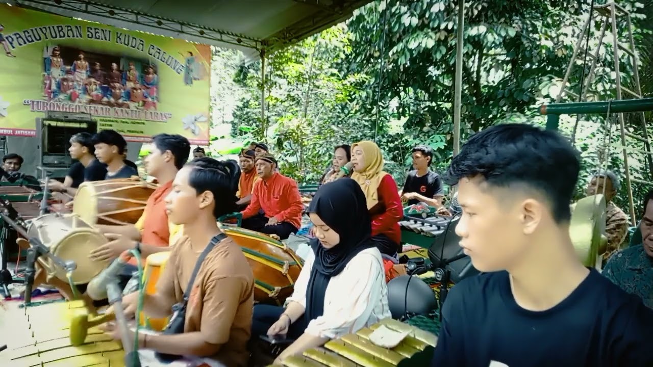 Gending Jawa nyampleng GUNUNG SARI kalibagoran||ebeg banyumasan TURONGGO SEKAR KANTIL LARAS jatisari
