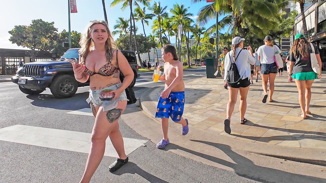 🌺 WAIKIKI WALKING TOUR 🌺 Kalakaua and Kuhio Avenue in Honolulu, Oahu, Hawaii 2025 #travel #aloha