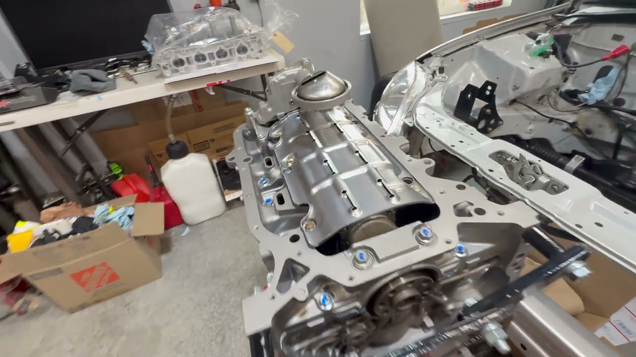 I install the 4piston oil pump, and O - ring the block.