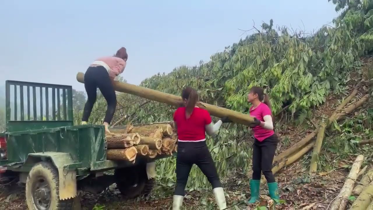Genius girl successfully changed the truck tire