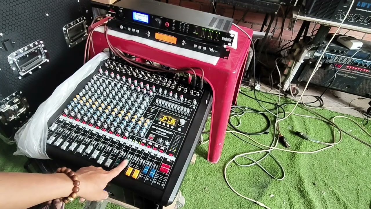 Mixer dynacord CMS 1000 h&agrave;ng cao cấp china echo reverb chuy&ecirc;n nghiệp gi&aacute; rẻ 094 476 5483 Đức T&agrave;i
