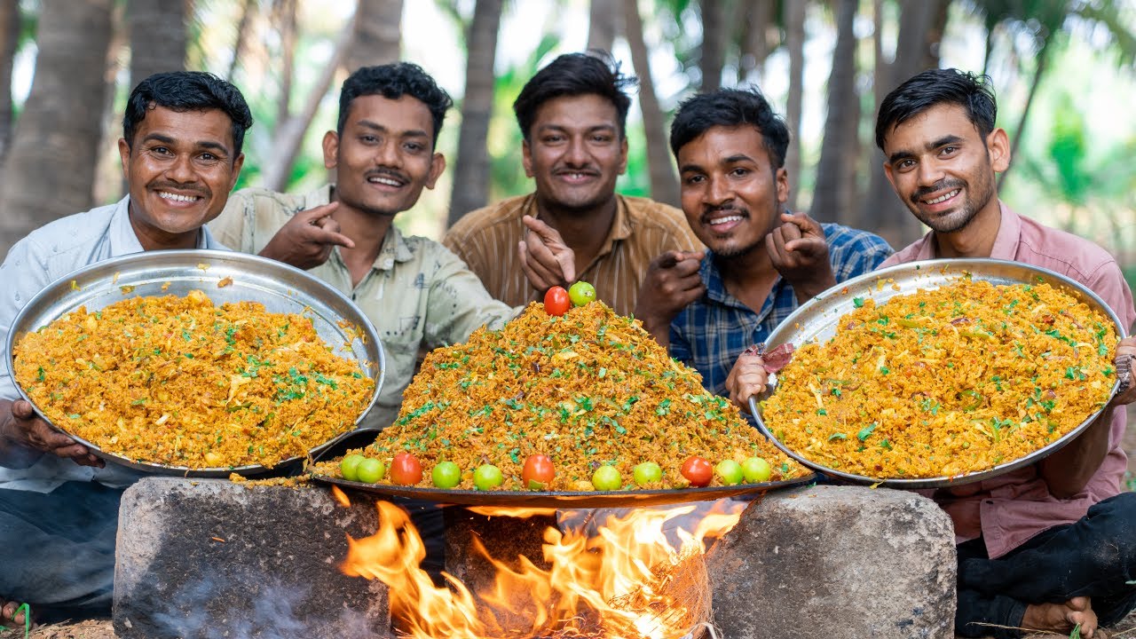 TAWA PULAO | Mumbai Street Style Tawa Pulao Recipe | Village Rasoi