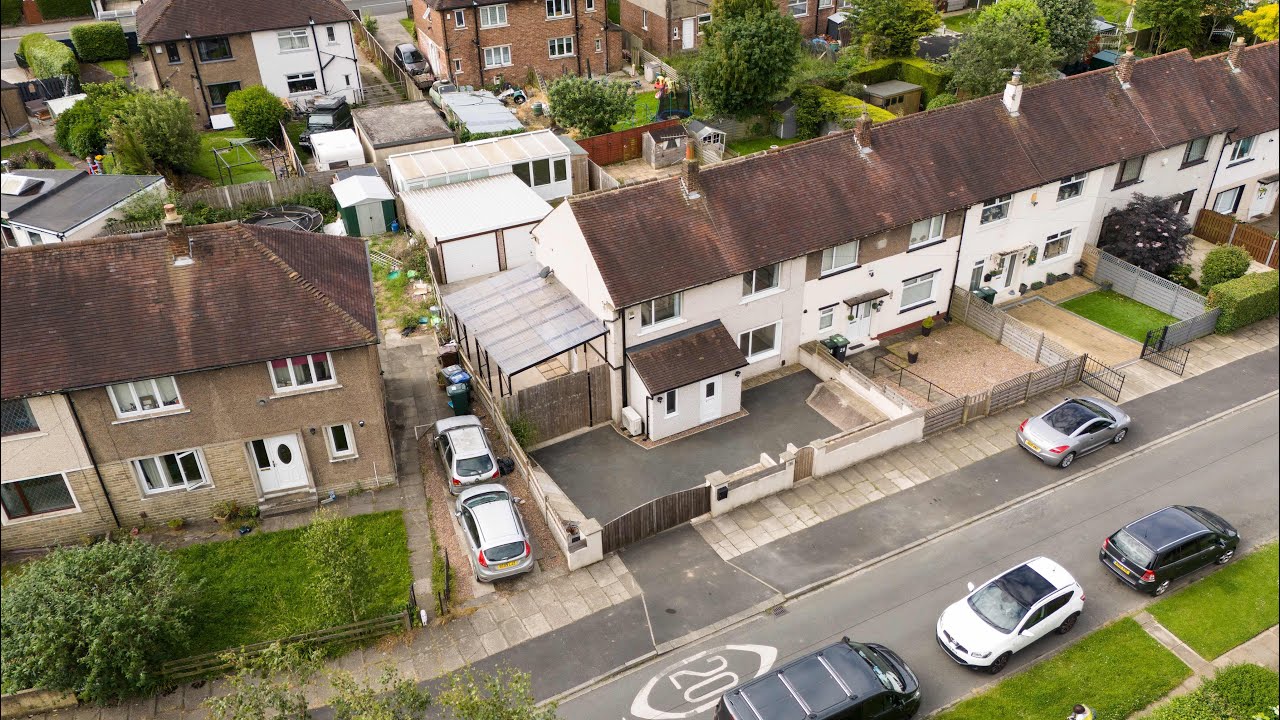 Aireview Crescent, Baildon, BD17 7LS