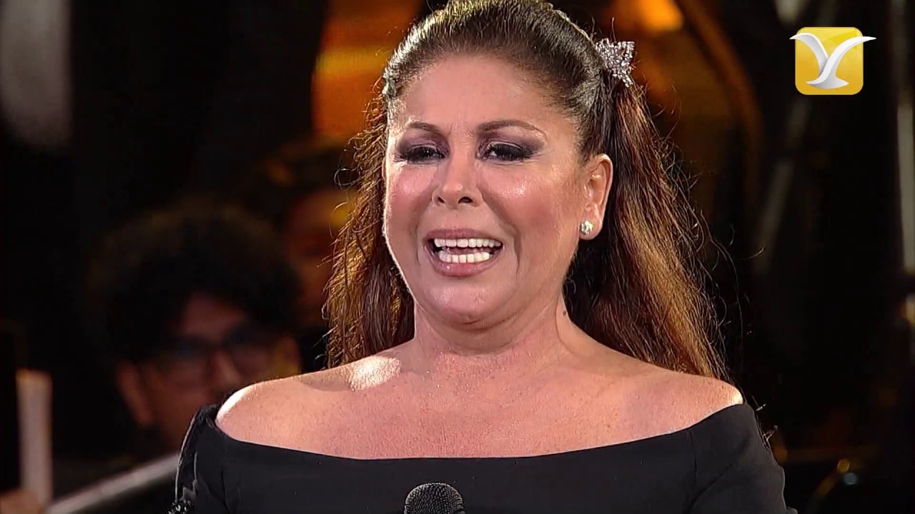 Isabel Pantoja - El moreno - Festival de Viña del Mar 2017