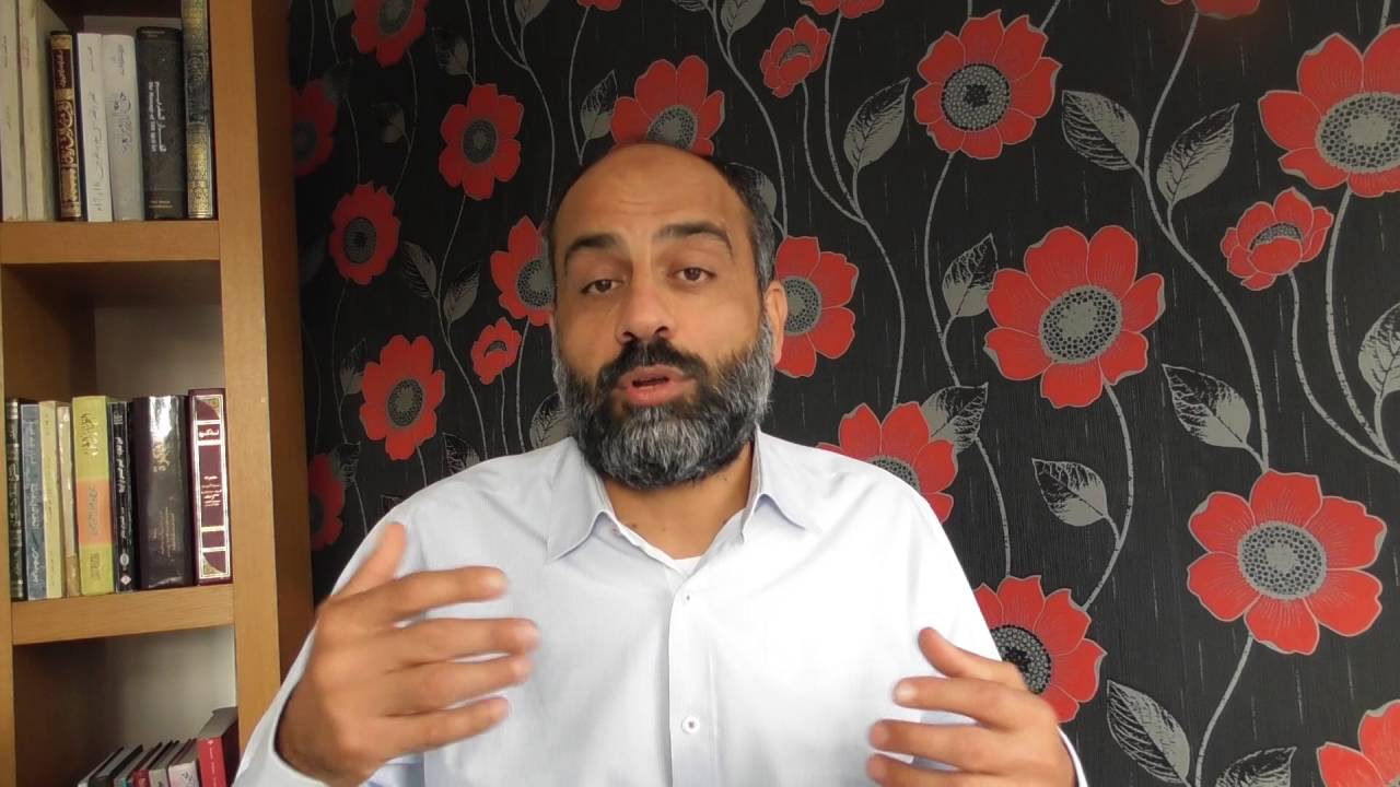 هل كان الميرزا غلام أحمد ملحدا؟
