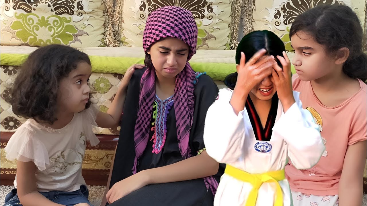 ميساء شدات سمطة صفراء وهي ضرب مها بالضربة القاضية.K.O