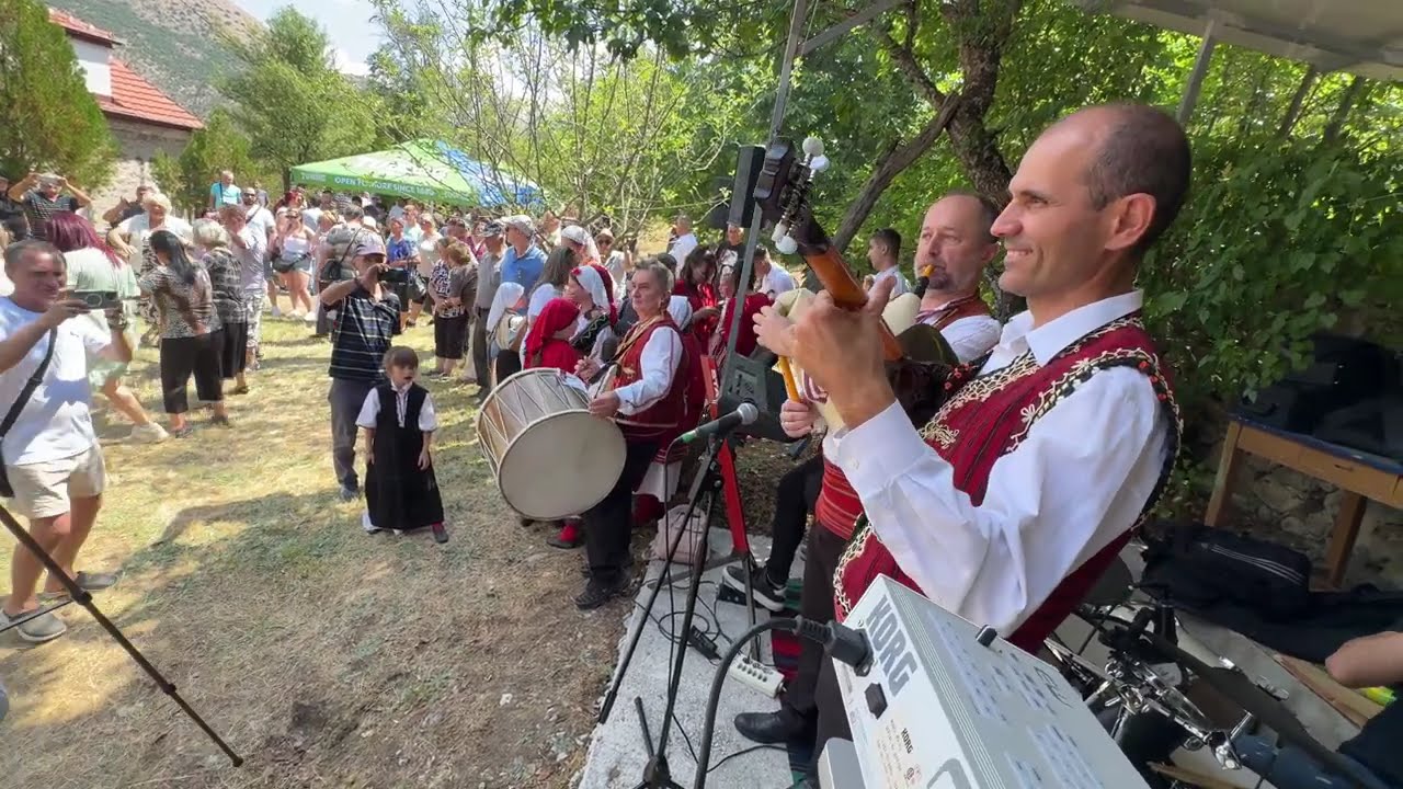SELO MELNICA MARIOVO -ILINDEN ( STEFCE STOJKOVSKI, TUSE , IMPERIAL BAND, IGRAORNA GRUPA MOMINOK PP)