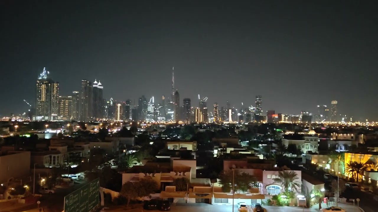 Dubai. Burj Khalifa. Супер видовая крыша в дёшевом хостеле)) Дубай