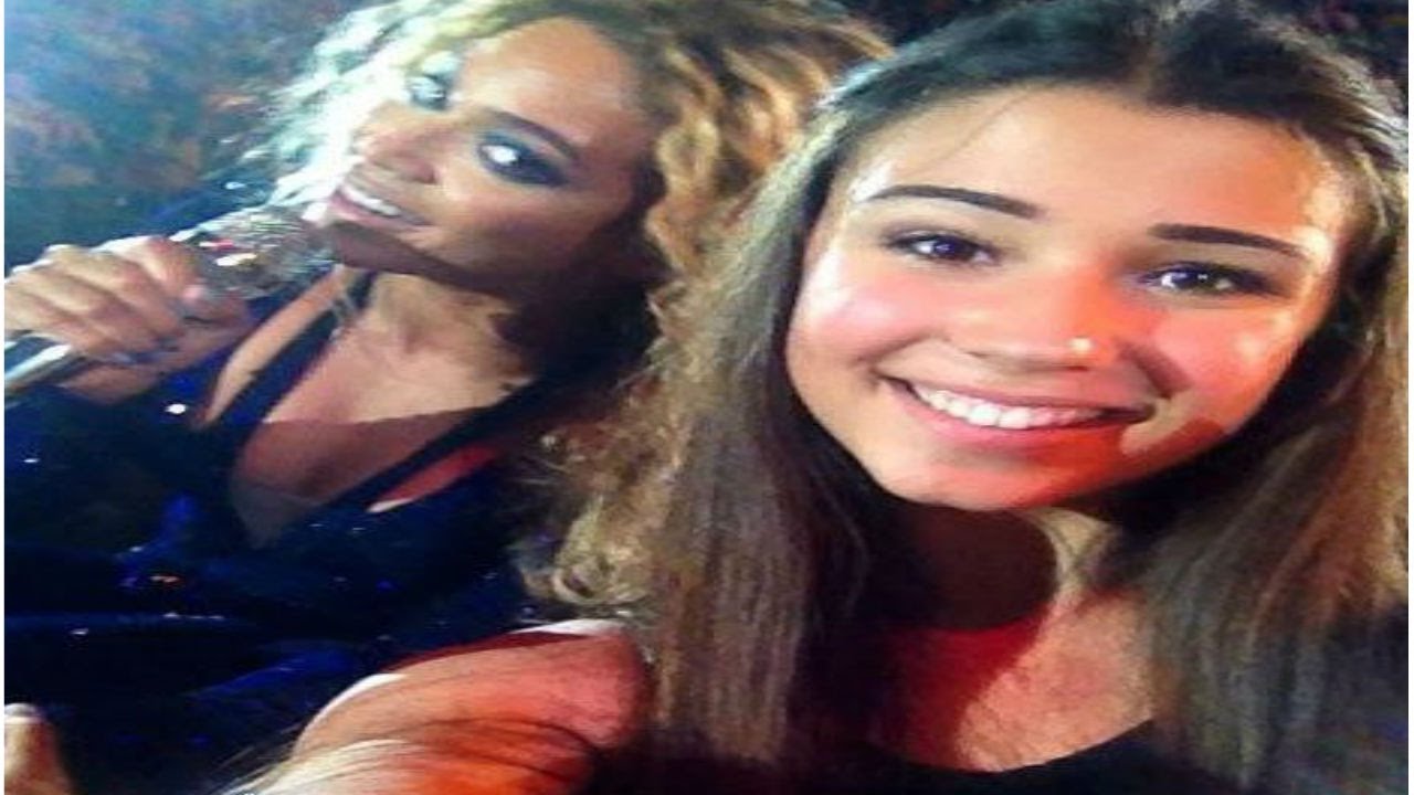 FAMOSOS SORPRENDEN A SUS FANS 16 - CELEBRITIES SURPRISE FANS 16