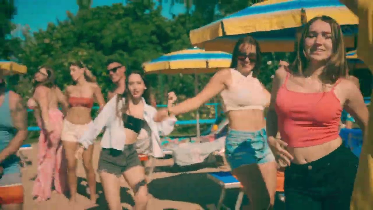 Balla Balla Boom Boom Boom - REVOC (feat. Alessandra Mari) - Musica Estiva 2025