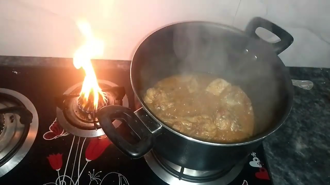 Black pepper chicken karahi recipe|Kali Mirch chicken salan||Chicken Recipe|کالی مرچ میں چکن بنائیں