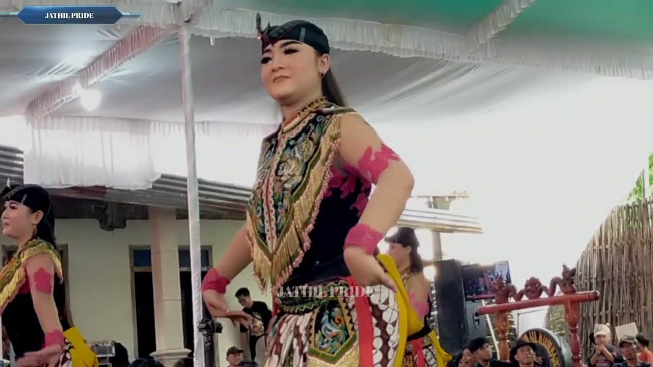 GOYANG JATHILAN IRAMA KENDANG YANG MENYIHIR 