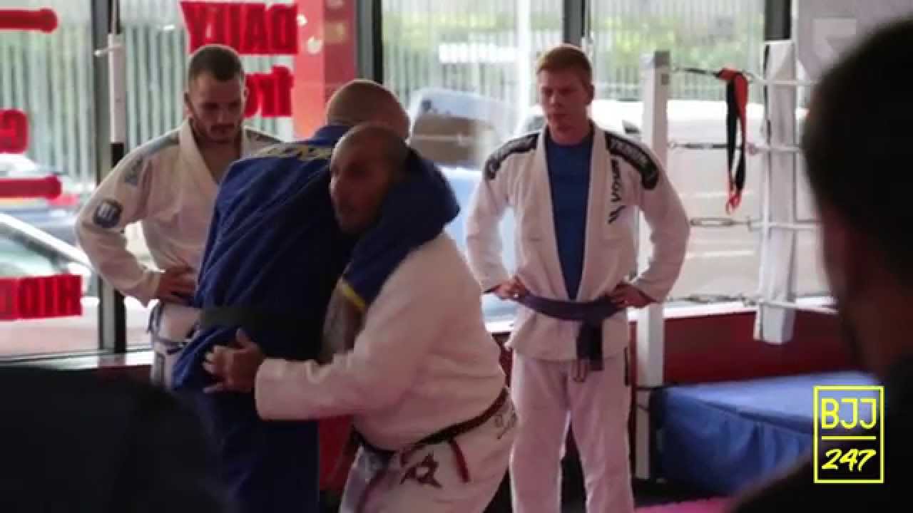 BJJ247 Present Sylvio Behring