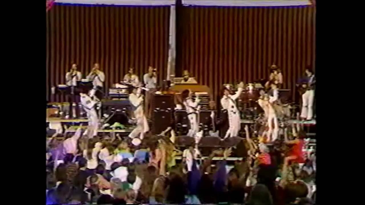 Shake Your Music Maker (Tambourine) - Osmonds - 1972 Ohio State Fair
