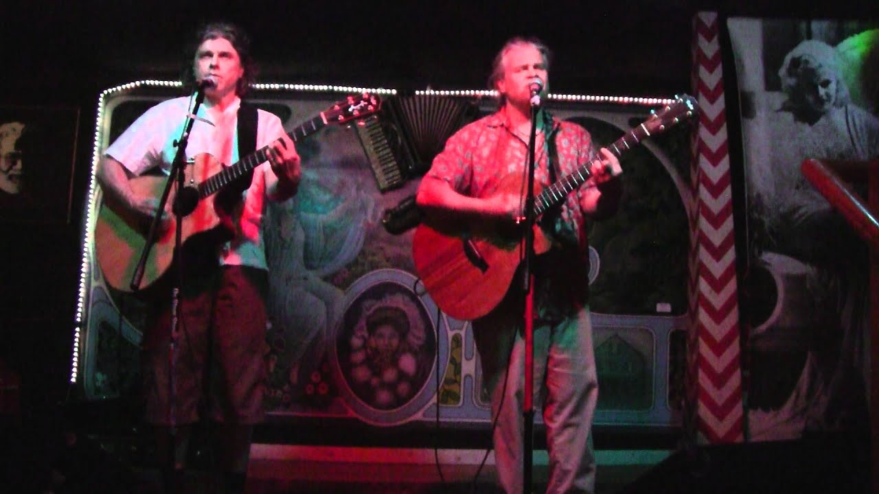 Kind Buds at Harlow's: Captain of the Trip / Because