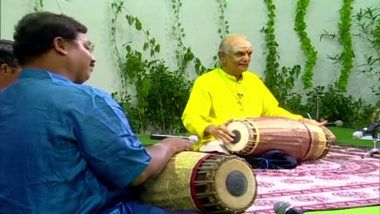 Padma Vibhushan Umayalpuram Dr. K . Sivaraman ( Moras & Korvais )