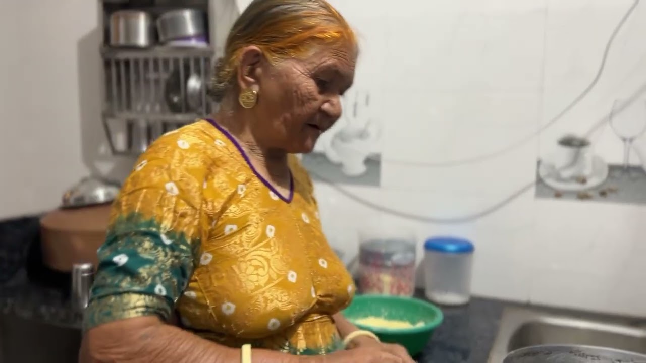 Nani kya bana rhi h 🫡 #NaniNanu’sBlog #Cooking #Food #Recipe #Trending #TrendingVideo #ViralVideos
