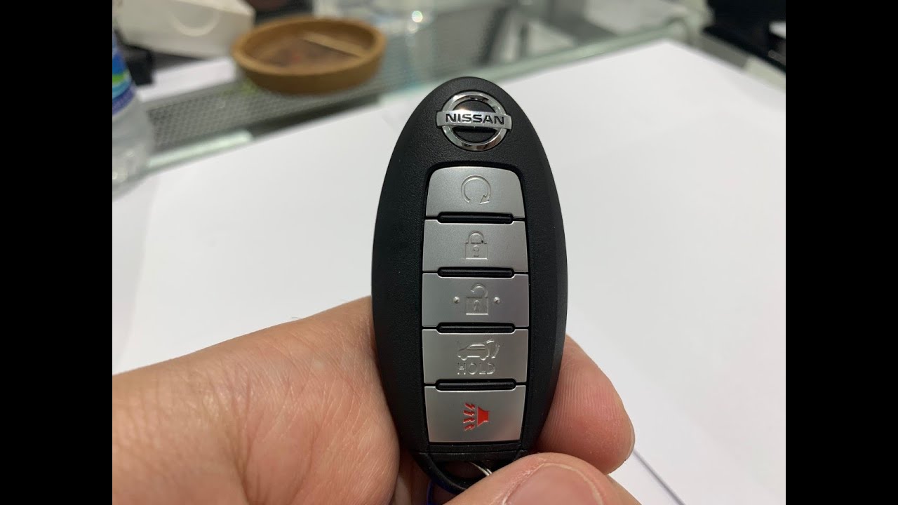 Nissan Key Battery نيسان تبديل بطارية المفتاح