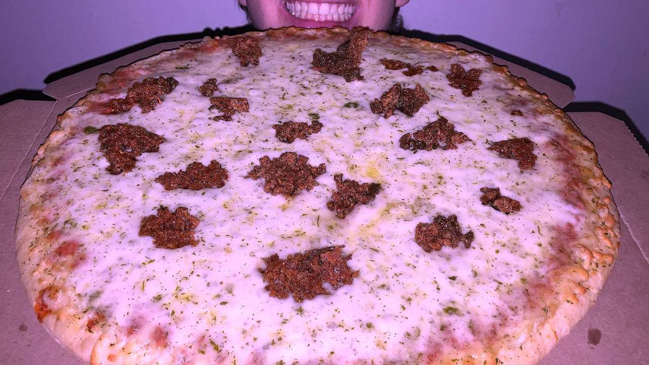 🍕 $8