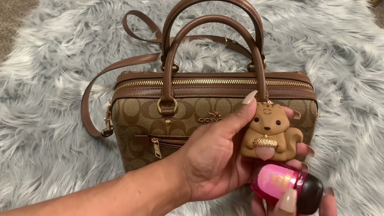 WHAT'S IN MY COACH ROWAN  BAG? #coachoutlet