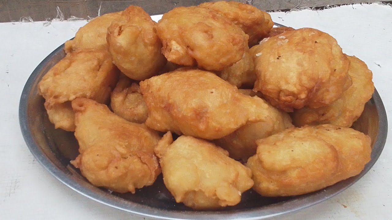 How To Make Soft Crunchy Mandazi - Ugandan Food - Bilungi Rovinsa's Channel - African Food