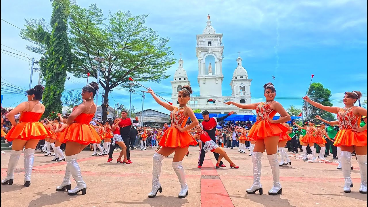 INJOSICA Impresionante Presentación final del 15 de Septiembre en Plaza Civica Zacatecoluca 2025