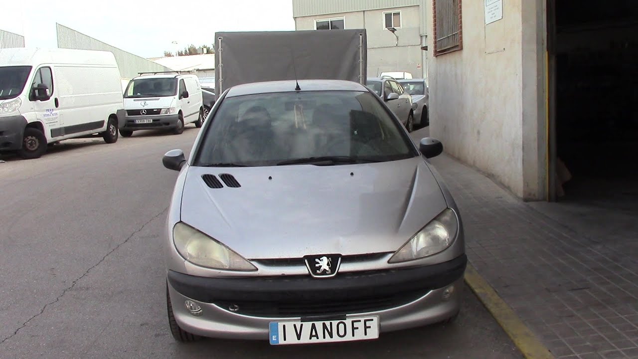 Peugeot 206 заклинили задние тормоза, замена колодок