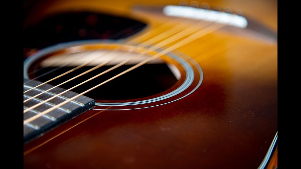 PHOTOGRAPHY TIPS - Using A Guitar To Create Amazing Photos
