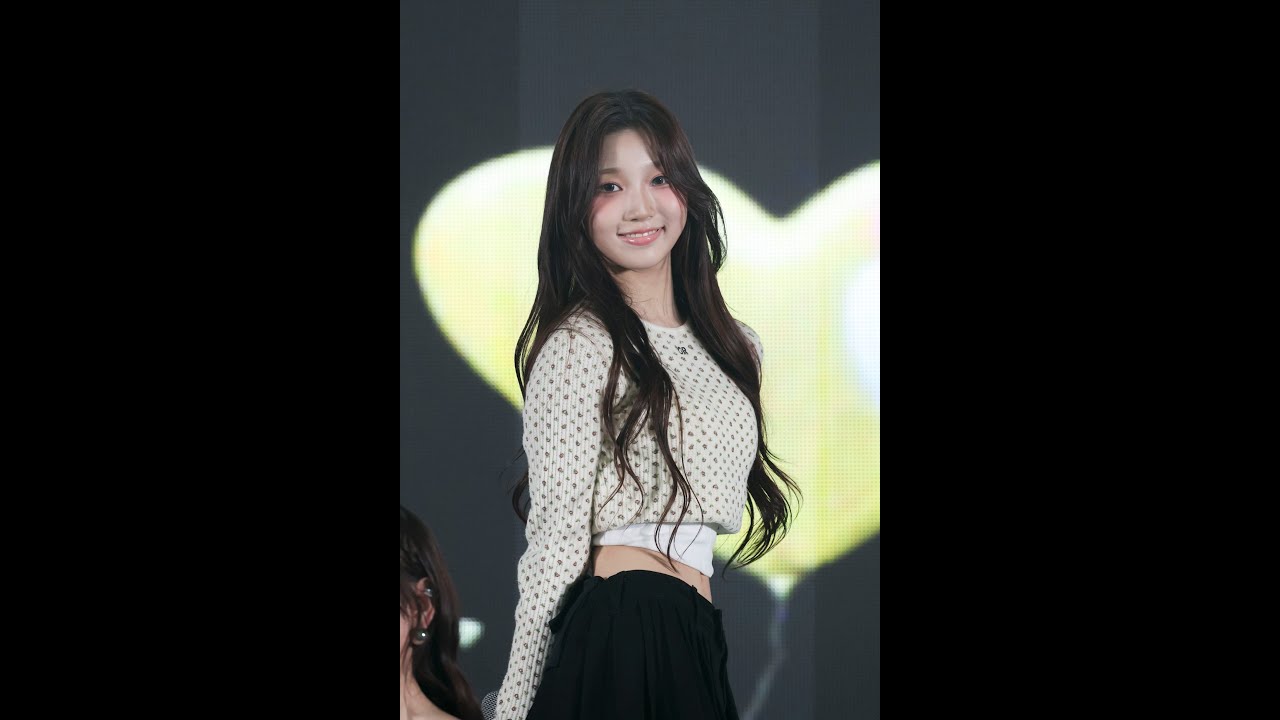 251108 DMZ VIBE FESTA 유스피어 살짝설렜어 로아 직캠