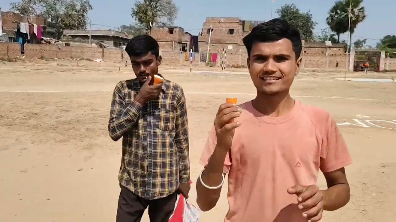 मेरे गांव मैं tornament हो रहा है