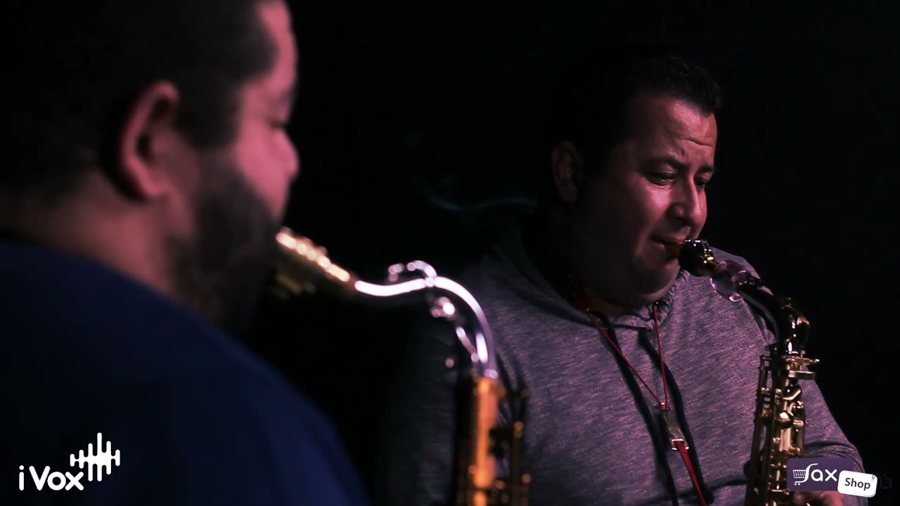Reginaldo Myas e João Carlos Interpretando Hino 448 - Sou Criança, Senhor