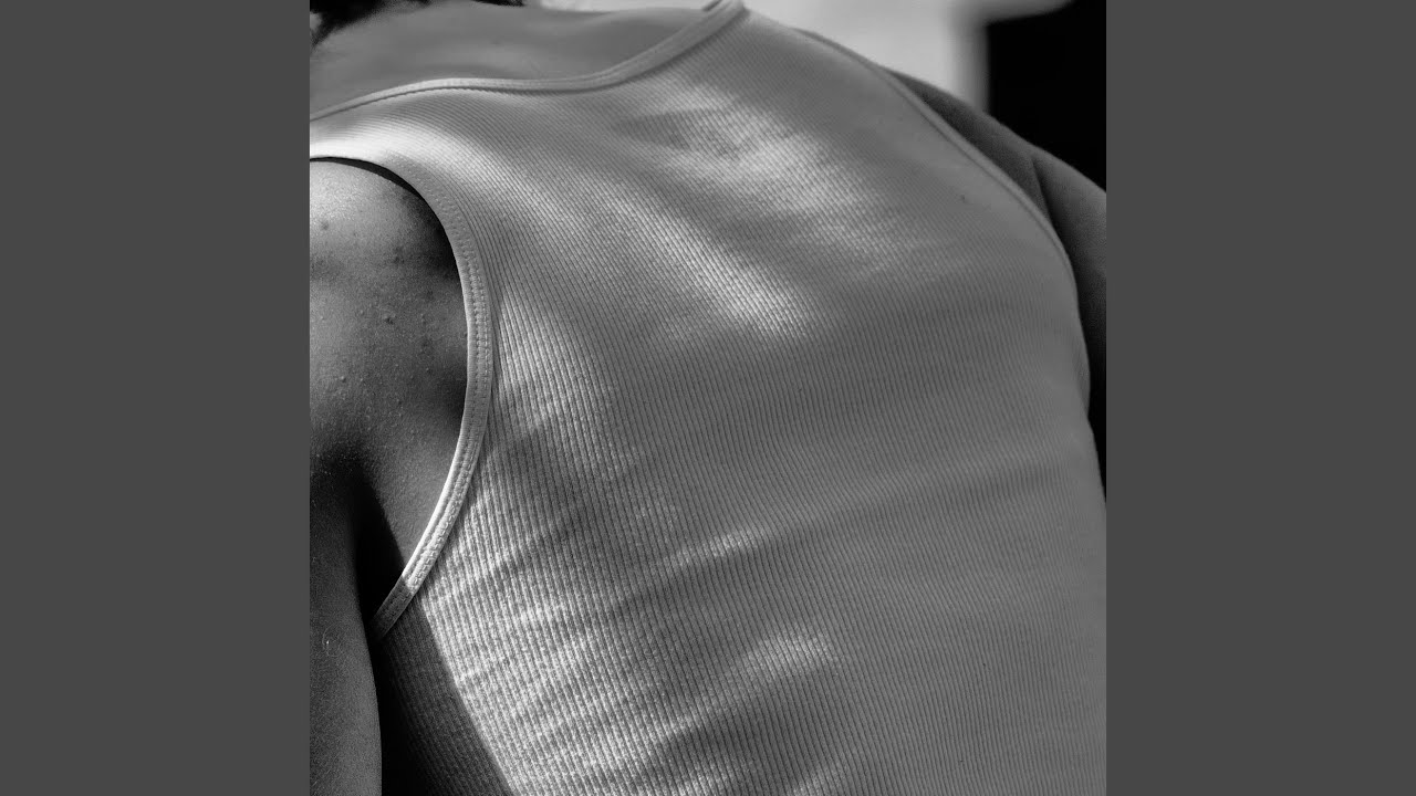 SOLO CON PERSONE ALL’INTORNO