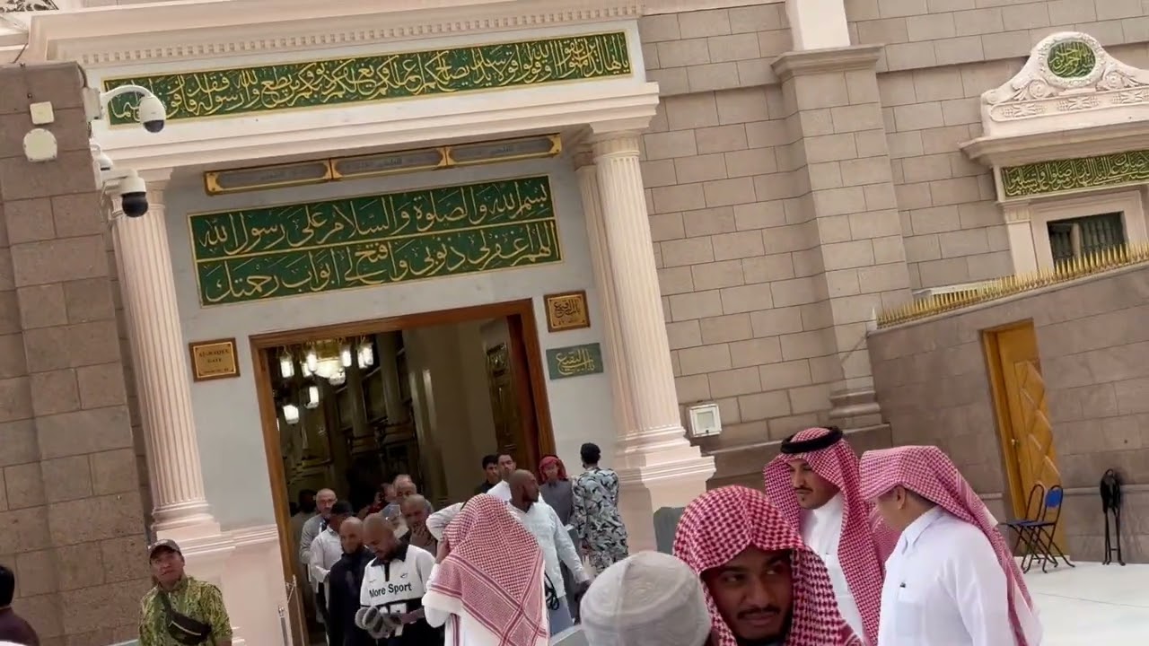 Masjid Nabwi (S.A.W) around Al Baqee gate