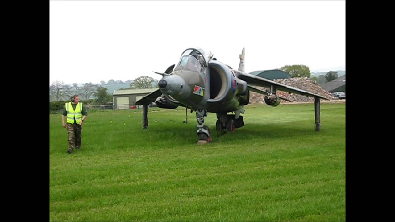1504 Harrier Taxi