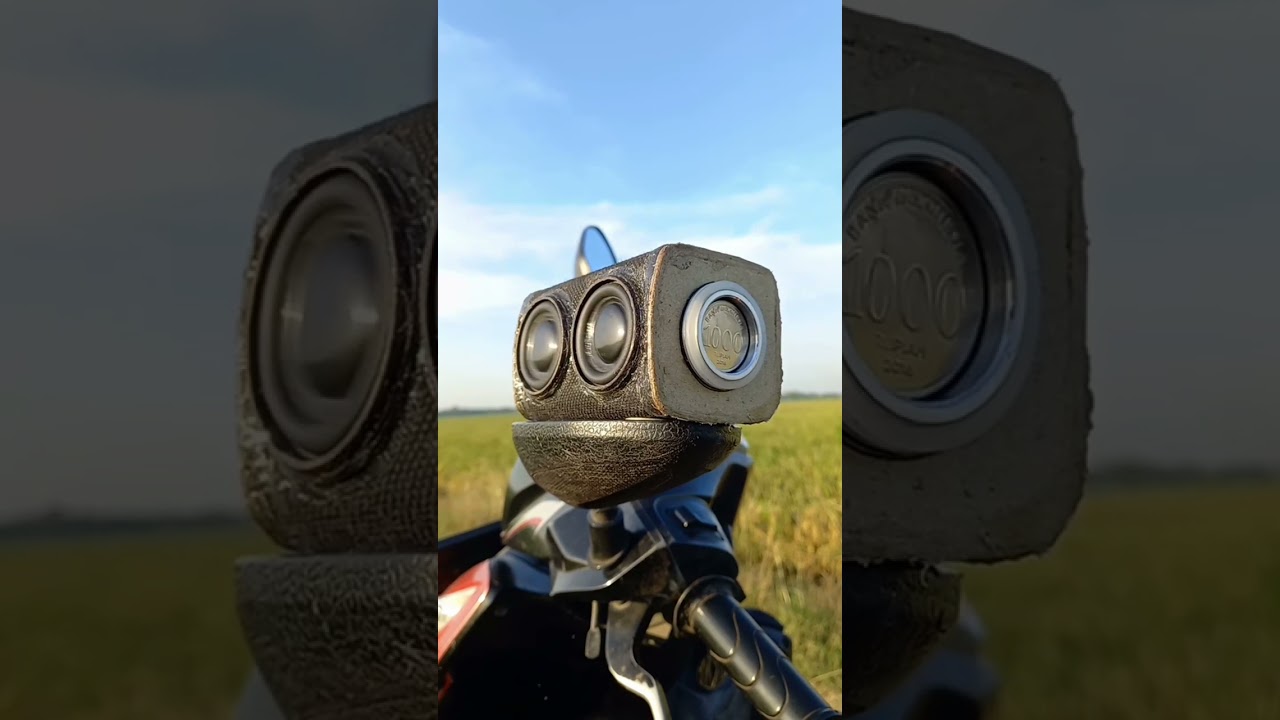 Mini boombox bass test #bluetoothspeaker #basstest #shorts