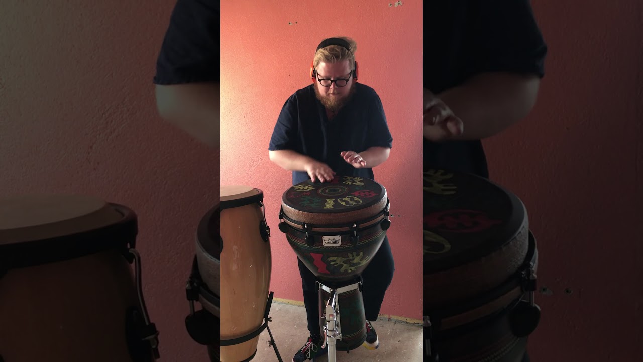 Rock n roll djembe