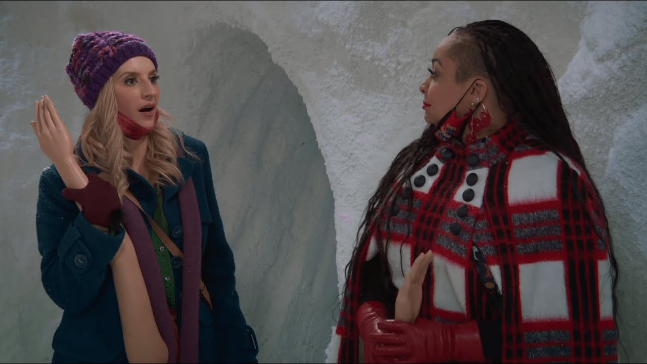 הבית של רייבן | תקועות בשלג | Raven's Home