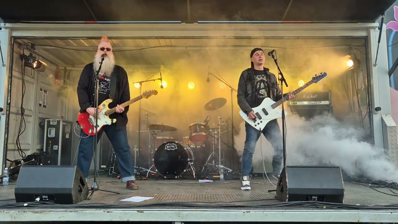 Villu Tamme & J.M.K.E - Internatsid. Malmin tapahtumakes&auml;, 13.06.25, Hki.
