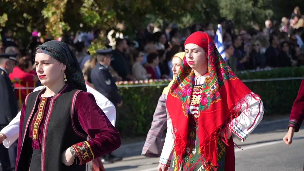 Παρέλαση 28η Οκτωβρίου από την προκυμαία Μυτιλήνης.