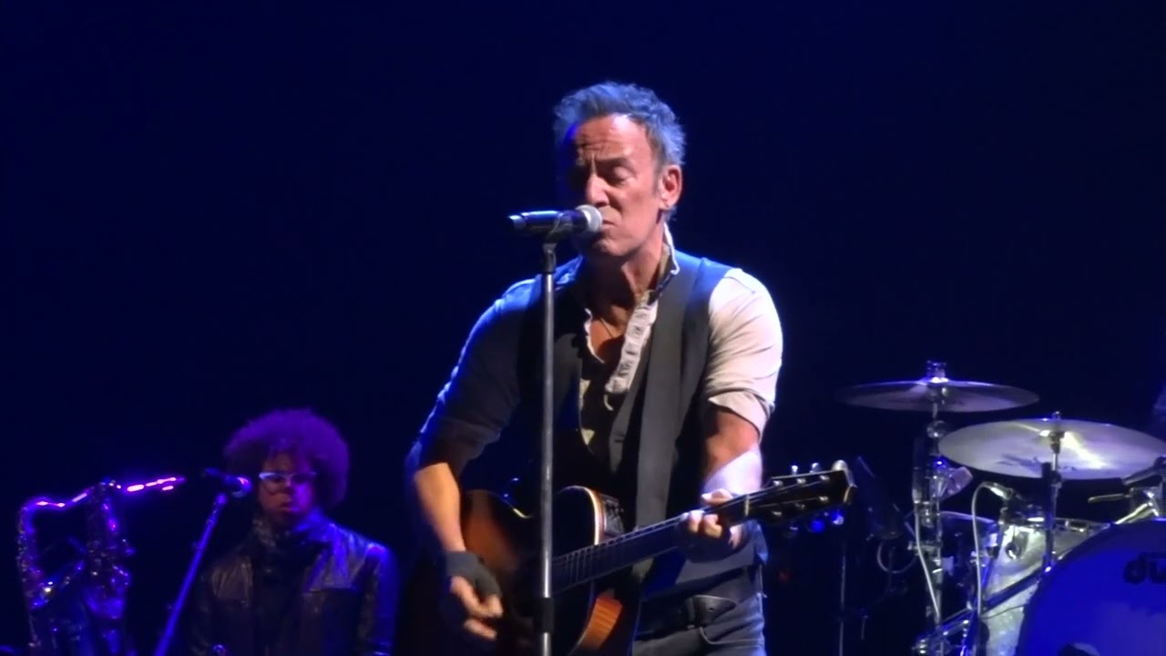 Bruce Springsteen - New York City Serenade (Perth Arena, Jan 22nd 2017)