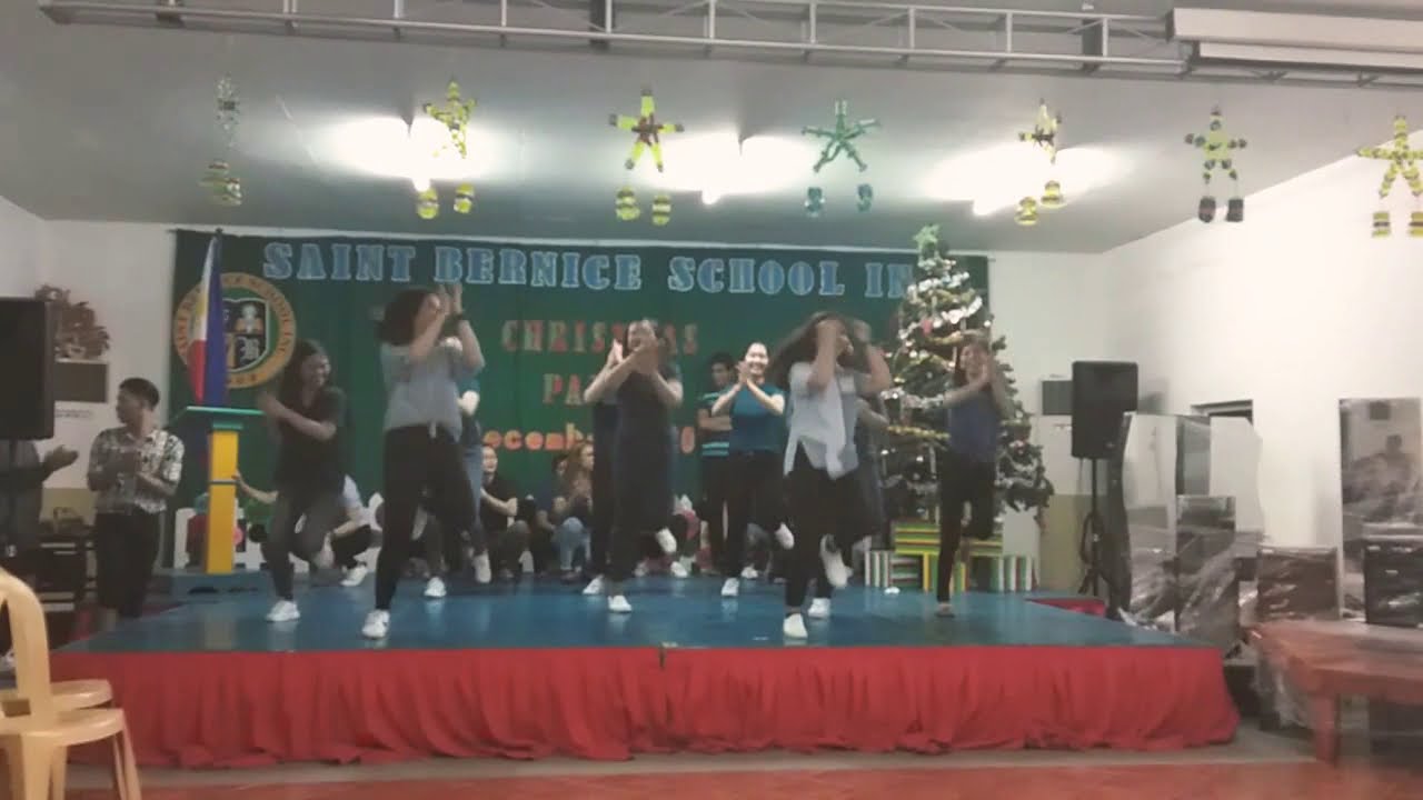 Rockin' Around The Christmas Tree Dance - SBSI Teachers 2019