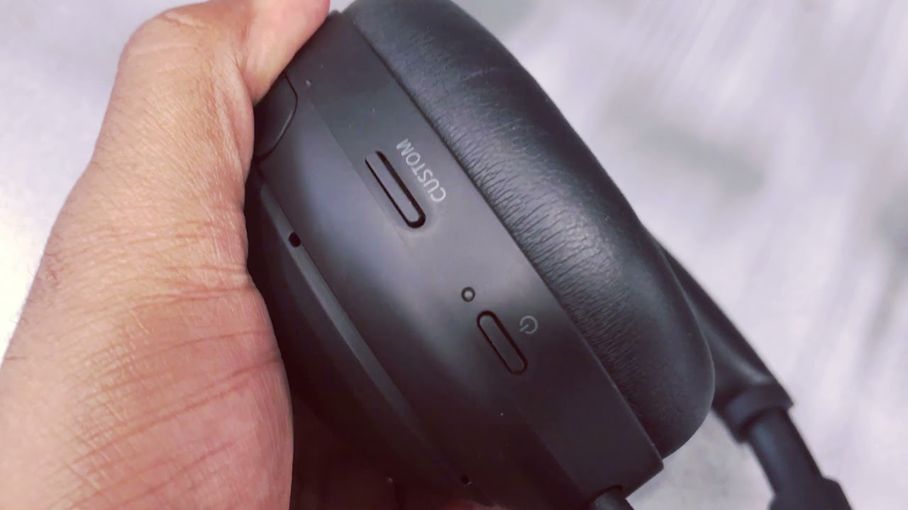 Sony WH-1000XM4 Wireless Noise-Cancelling Over-the-Ear Headphone