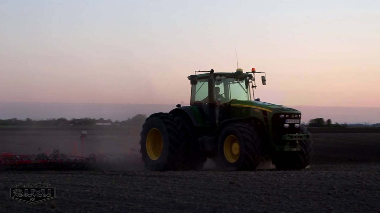 John Deere 8330 + Vaderstad Aggressive NZA + Vaderstad Rexius