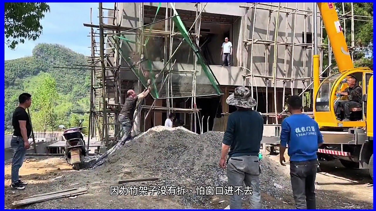 The workers who built the large villa on the hill are amazing