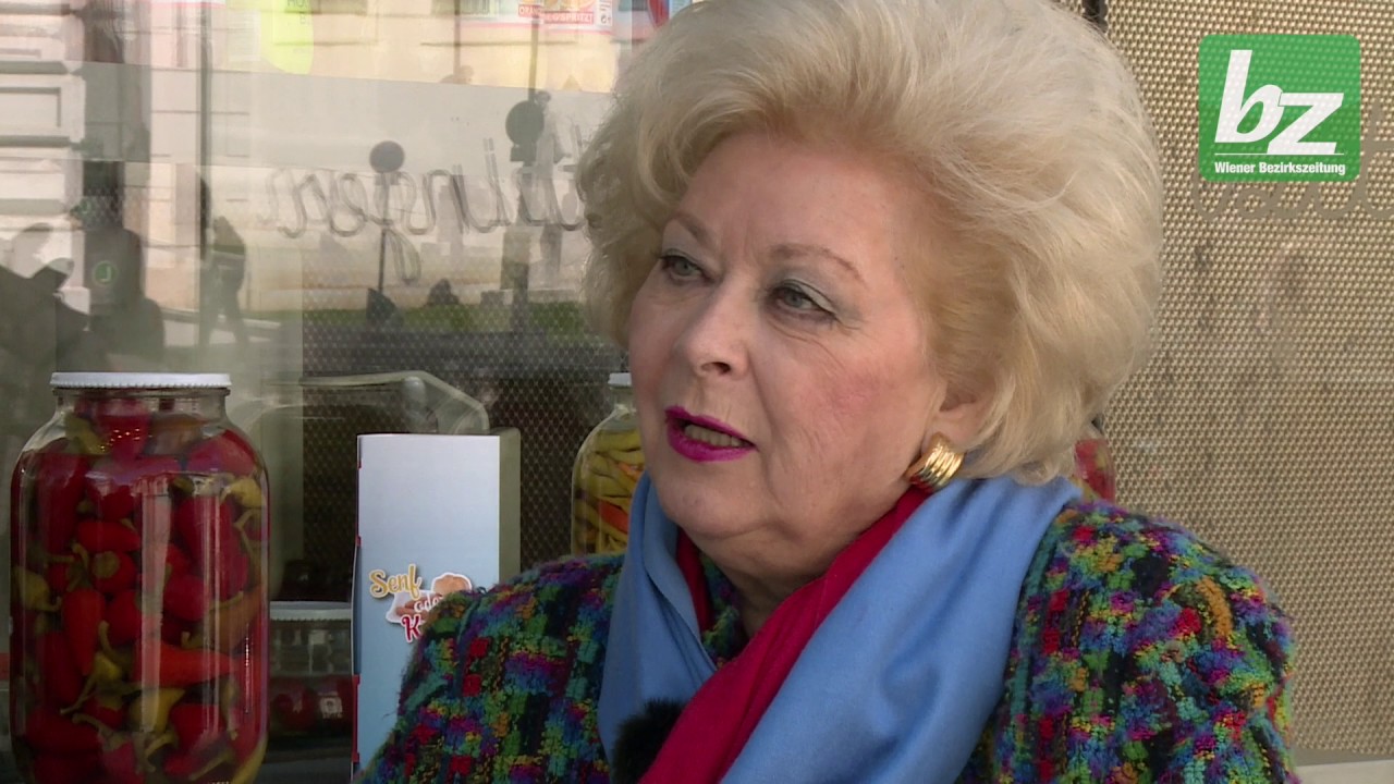 Senf oder Ketchup? Promi-Interviews am Wiener Würstelstand: Birgit Sarata