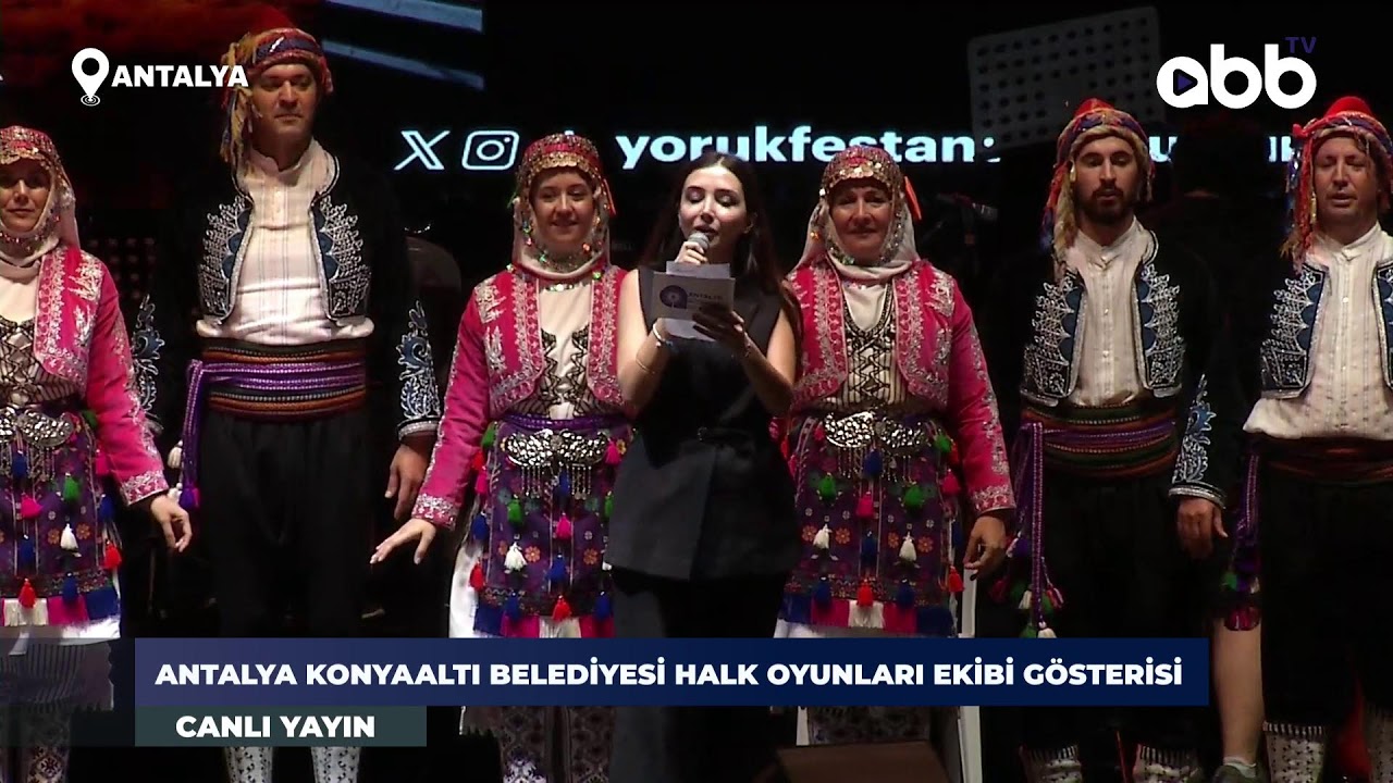 Antalya Konyaaltı Belediyesi Halk Oyunları Ekibi Gösterisi