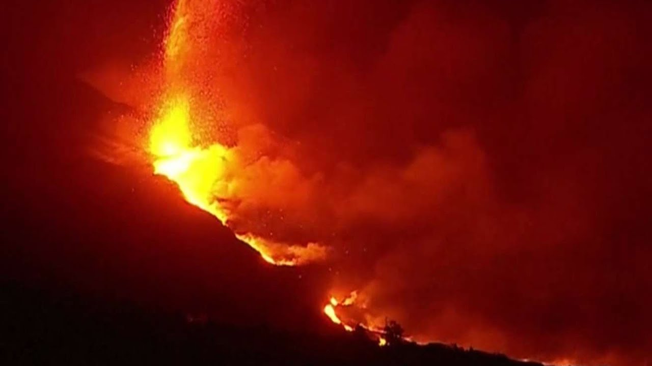 התפרצות הרי הגעש: לבה זורמת בהוואי, נזק גדול באי הספרדי לה-פלמה