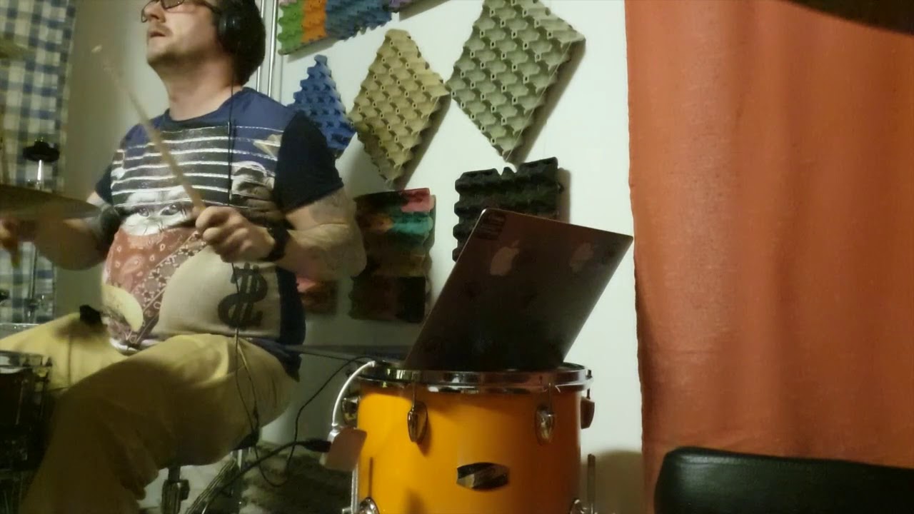 Rölli - Omituisten Otusten Kerho .:. Ekan oton rumpukoveri / First Take Drum Cover