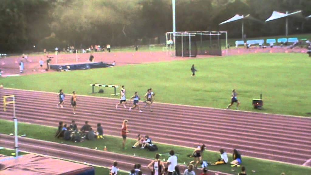 Khang  Do @ Chris Chan 200m (14/12/2012) @ WAAS PERTH
