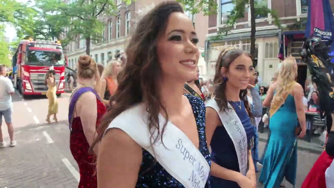 KIJK TERUG: Zomercarnaval Straatparade 2025–tot Veegwagen #carnaval #rotterdam #festivaltvholland